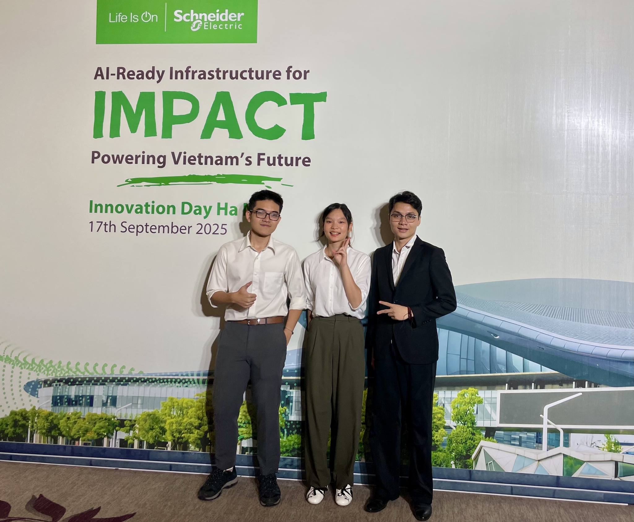 VinUnians Achieve First Runner-up at Schneider Electric’s Future Impact Challenge 2025